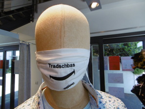 Mund-Nasen-Maske "Tradschbas"